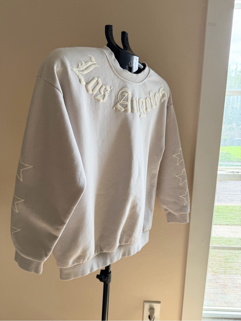 Primark Cream Crewneck Sweatshirt with Raised 'Los Angeles' Script